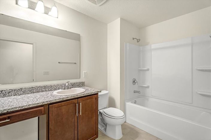 Image No.22-3 Bed Property for sale