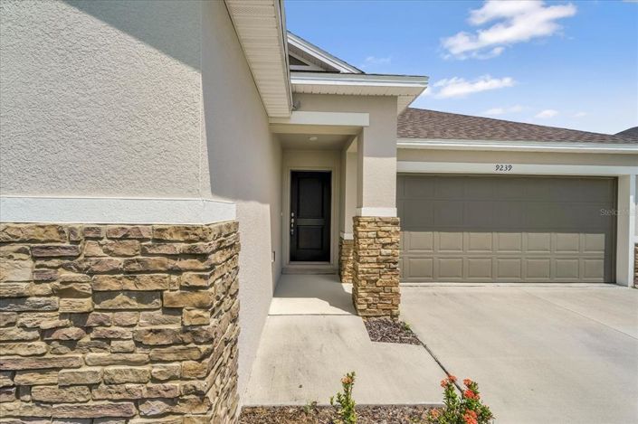 Image No.3-3 Bed Property for sale