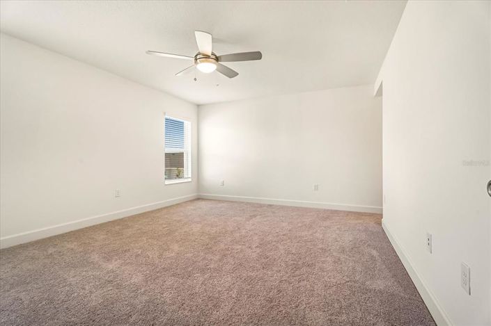 Image No.36-3 Bed Property for sale