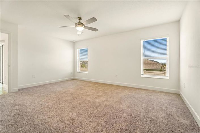 Image No.37-3 Bed Property for sale