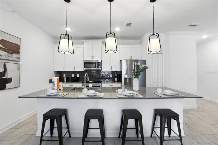 Image No.9-4 Bed Townhouse for sale