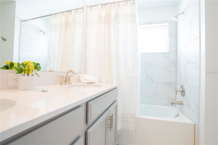 Image No.26-Maison de ville de 4 chambres à vendre à Saint John