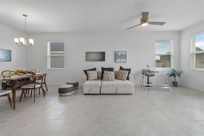 Image No.15-4 Bed Property for sale