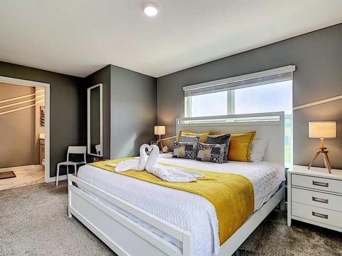 Image No.12-5 Bed Townhouse for sale