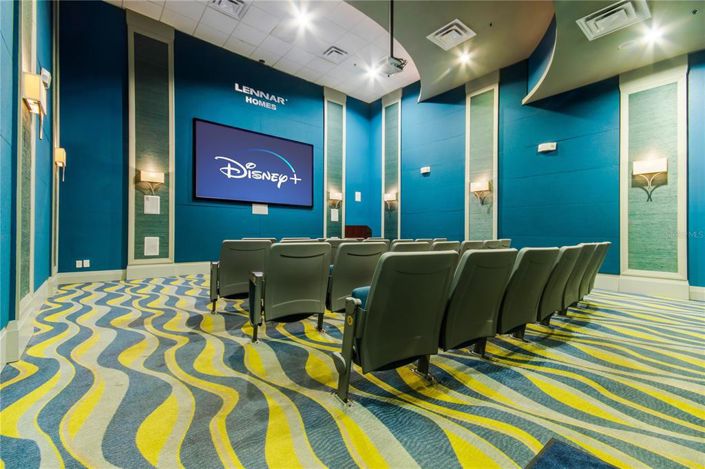 Image No.28-5 Bed Townhouse for sale