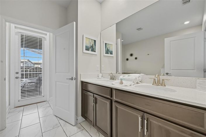 Image No.12-Propriété de 8 chambres à vendre à Davenport