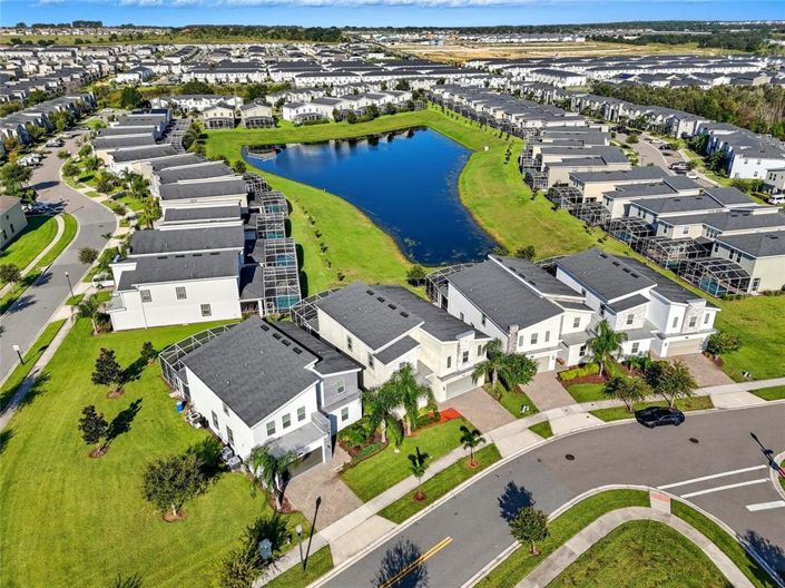 Image No.2-Propriété de 8 chambres à vendre à Davenport