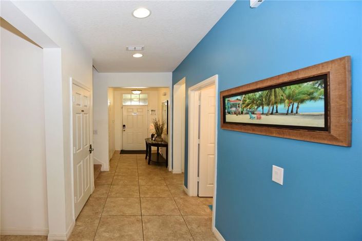 Image No.17-7 Bed Property for sale