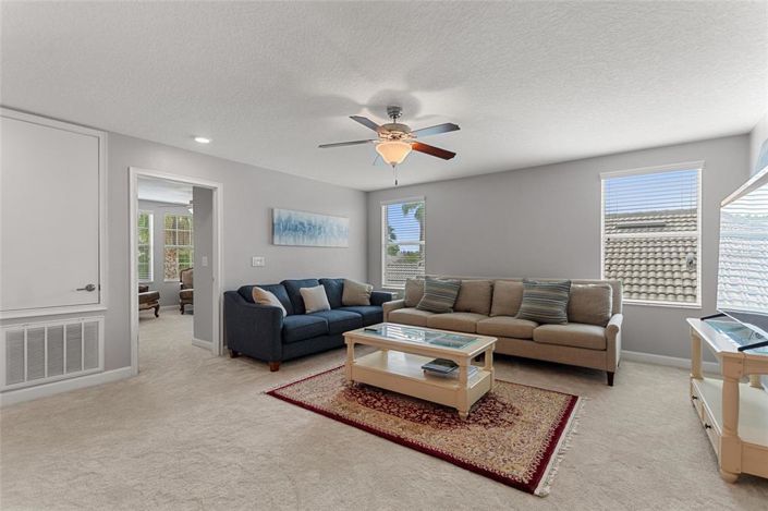 Image No.15-4 Bed House for sale