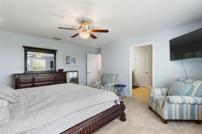 Image No.19-4 Bed House for sale