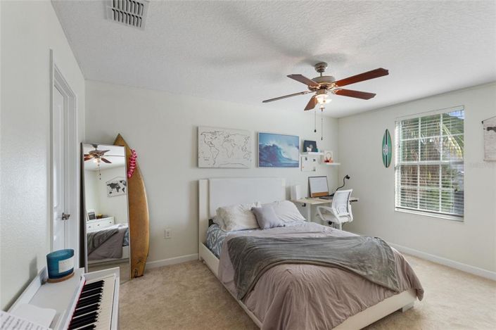 Image No.22-4 Bed House for sale