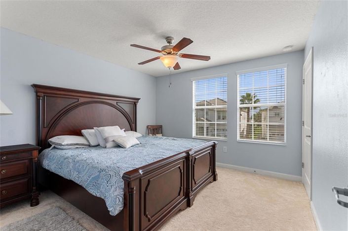 Image No.24-4 Bed House for sale