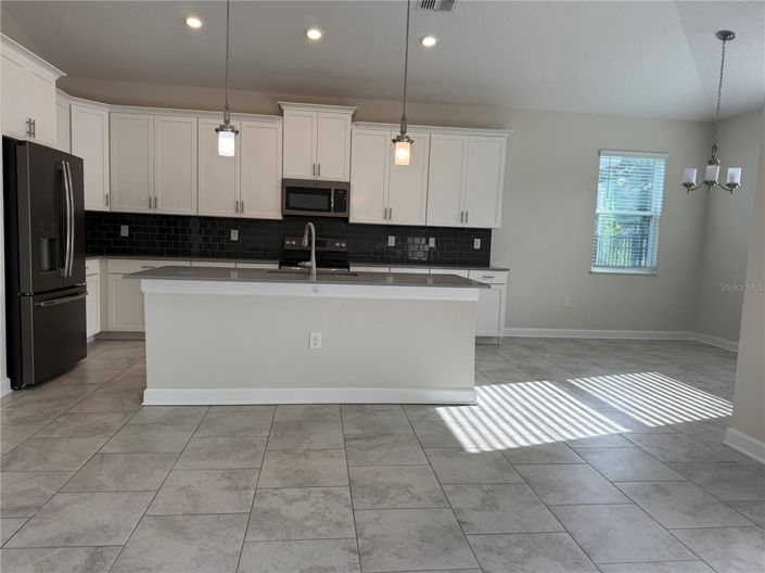 Image No.3-Propriété de 4 chambres à vendre à Champions Gate