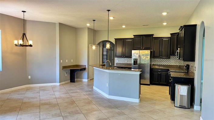 Image No.6-Propriété de 4 chambres à vendre à Davenport