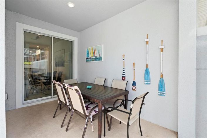 Image No.28-4 Bed Townhouse for sale