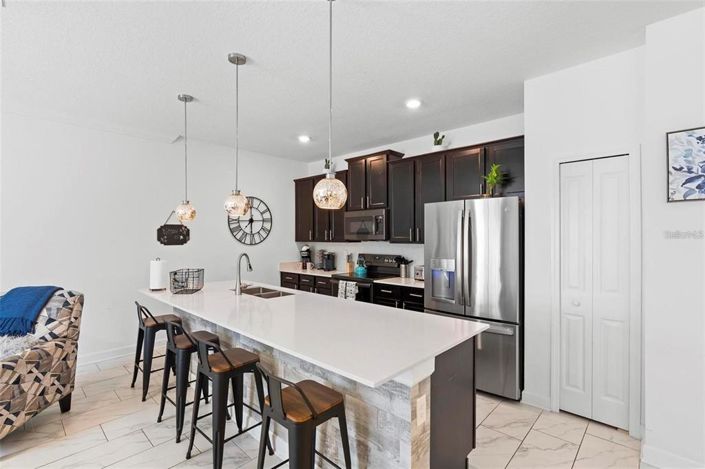 Image No.6-4 Bed Townhouse for sale