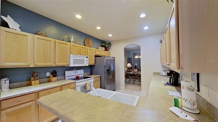 Image No.15-5 Bed Property for sale