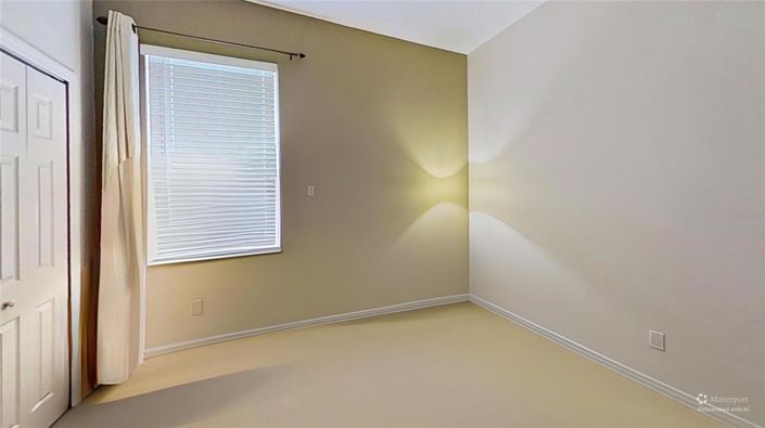 Image No.23-5 Bed Property for sale