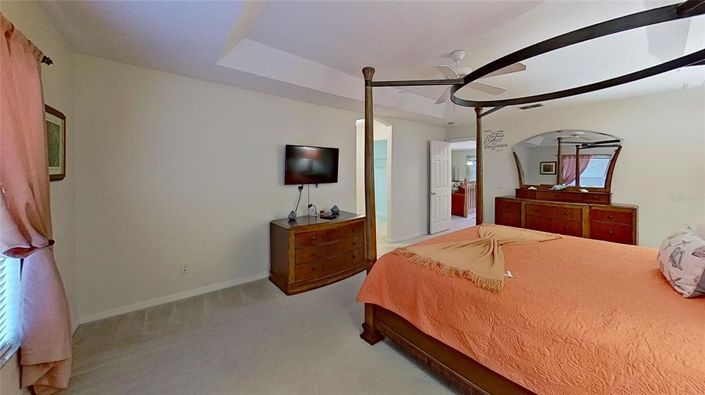 Image No.25-5 Bed Property for sale