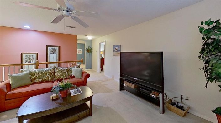 Image No.56-5 Bed Property for sale