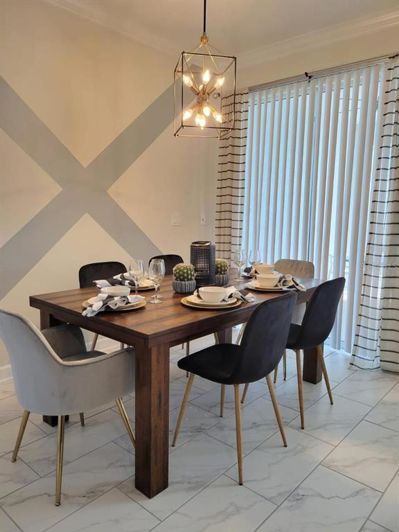 Image No.12-4 Bed Townhouse for sale