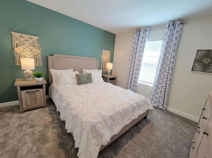 Image No.22-4 Bed Townhouse for sale