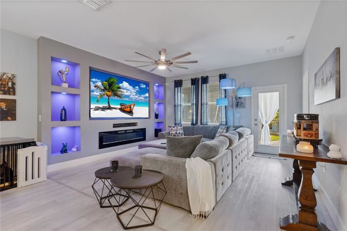 Image No.25-4 Bed Property for sale