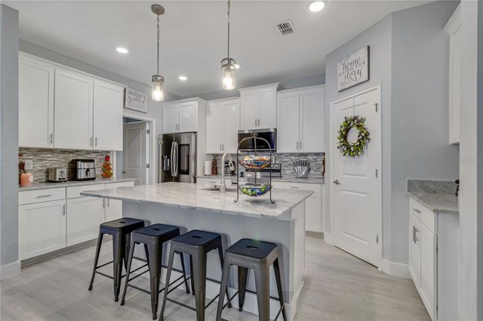 Image No.34-4 Bed Property for sale