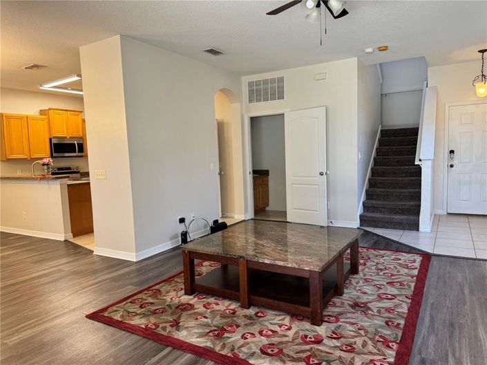 Image No.6-4 Bed Property for sale