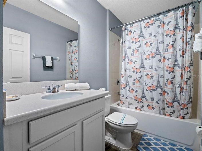 Image No.27-4 Bed Property for sale