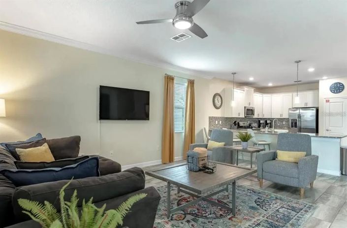 Image No.12-9 Bed House for sale