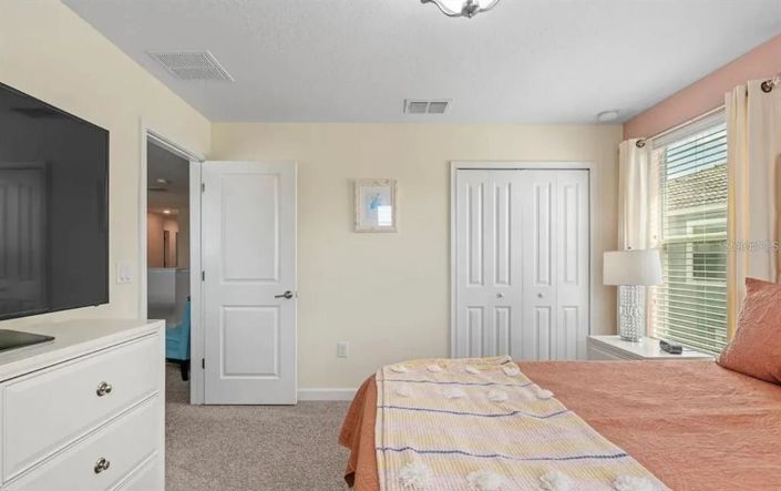 Image No.35-9 Bed House for sale