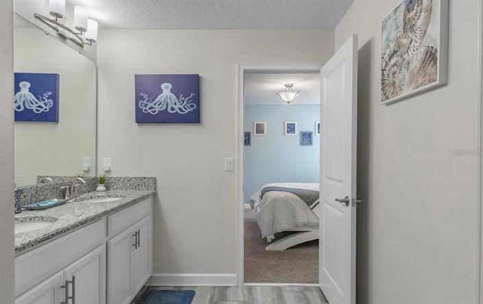 Image No.39-9 Bed House for sale