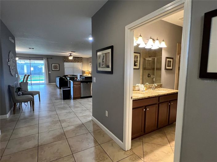 Image No.6-Maison de 8 chambres à vendre à Saint John