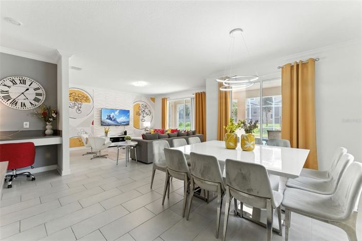 Image No.11-6 Bed House for sale