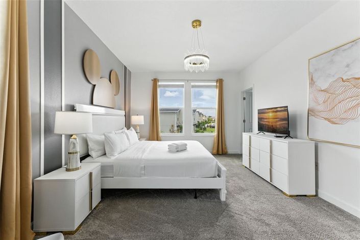 Image No.13-6 Bed House for sale