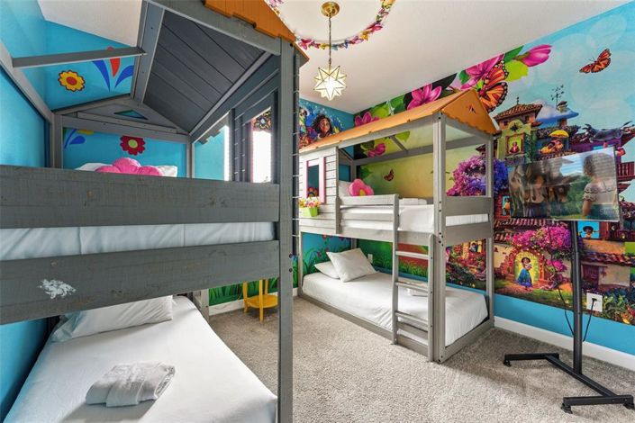 Image No.37-6 Bed House for sale