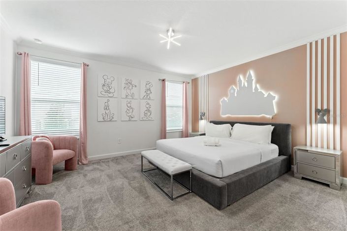 Image No.43-6 Bed House for sale