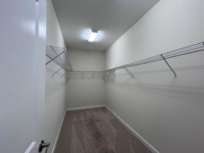 Image No.29-4 Bed Property for sale