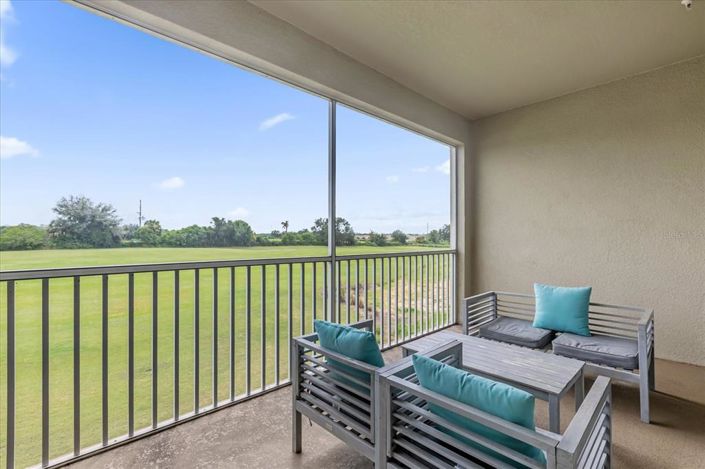 Image No.32-3 Bed Townhouse for sale