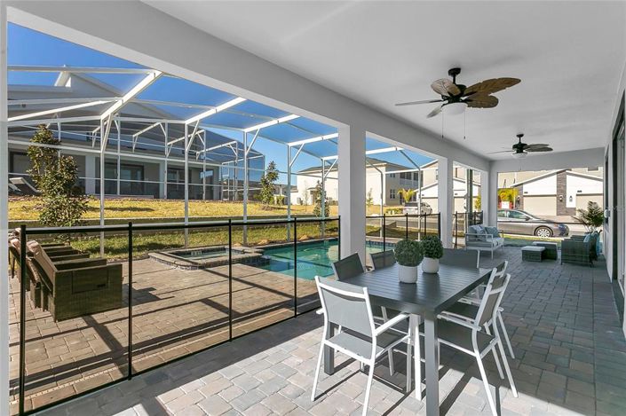 Image No.39-8 Bed Property for sale