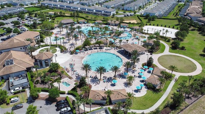 Image No.42-8 Bed House for sale