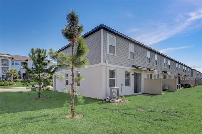 Image No.24-3 Bed Property for sale