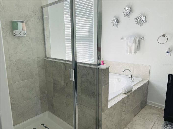 Image No.17-3 Bed Apartment for sale