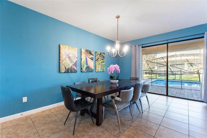 Image No.11-7 Bed House for sale