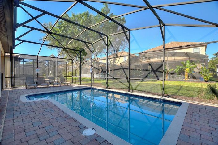 Image No.2-7 Bed House for sale