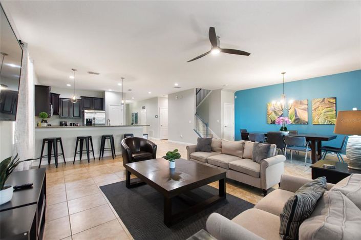 Image No.6-7 Bed House for sale