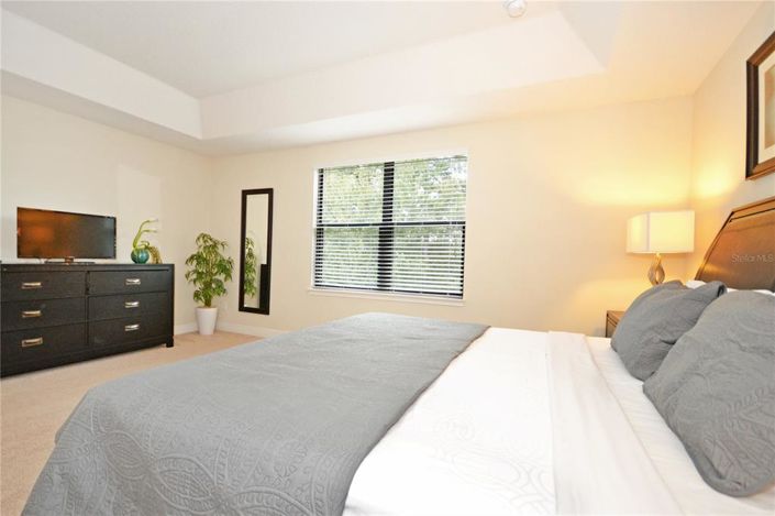 Image No.10-3 Bed Townhouse for sale