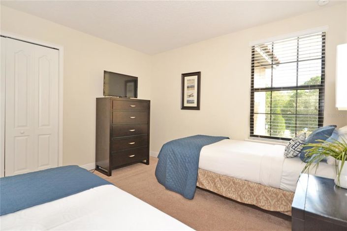 Image No.14-3 Bed Townhouse for sale