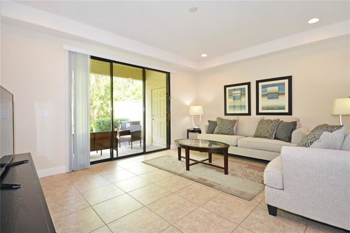 Image No.4-3 Bed Townhouse for sale